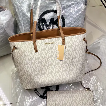 マイケルコース ハンドバッグ