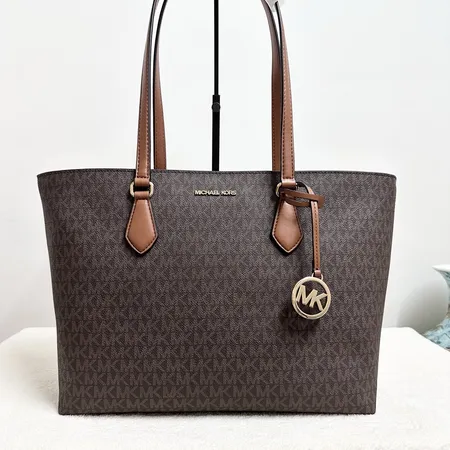 マイケルコース ハンドバッグ