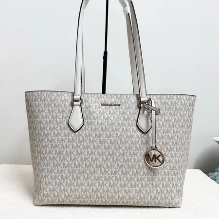 マイケルコース ハンドバッグ