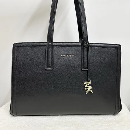マイケルコース ハンドバッグ