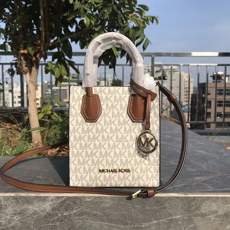 マイケルコース ハンドバッグ