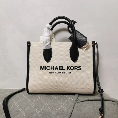 マイケルコース ハンドバッグ