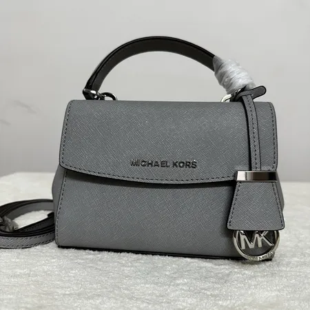 マイケルコース ハンドバッグ