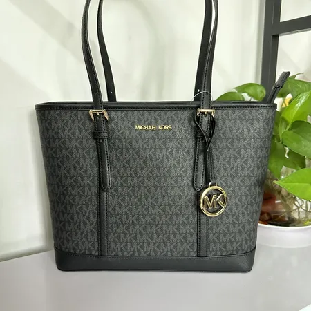 マイケルコース ハンドバッグ