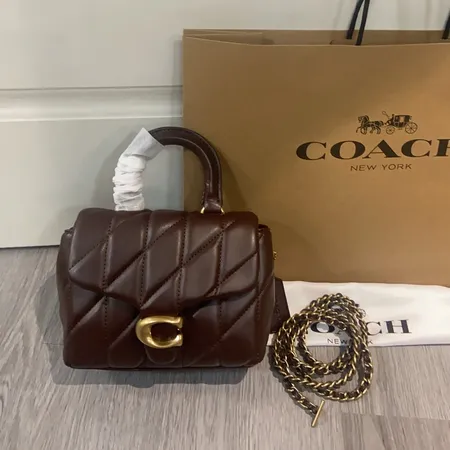 コーチ ハンドバッグ