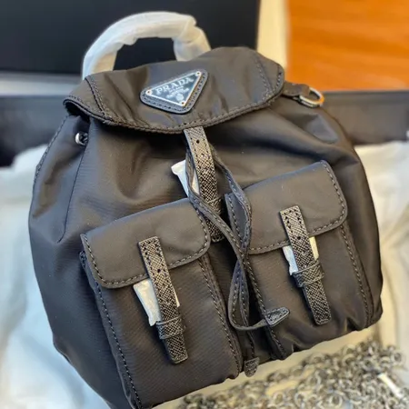 イブサンローラン リュックサック