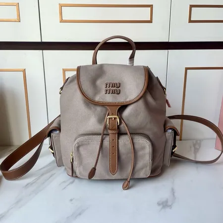 ミュウミュウ リュックサック