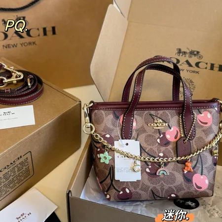 コーチ ハンドバッグ