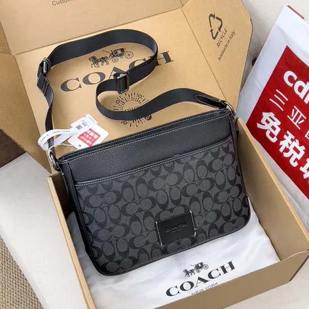 コーチ ショルダーバッグ