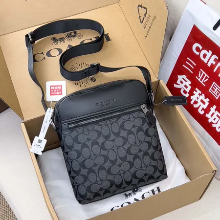 コーチ ショルダーバッグ