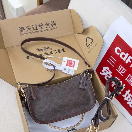 コーチ ショルダーバッグ