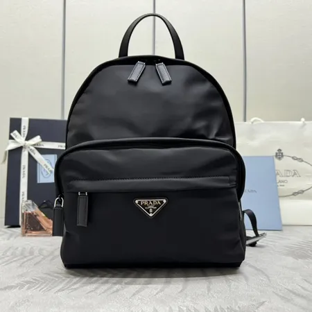 イブサンローラン リュックサック