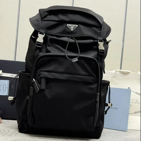 イブサンローラン リュックサック