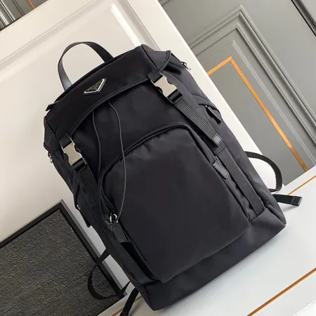 イブサンローラン リュックサック