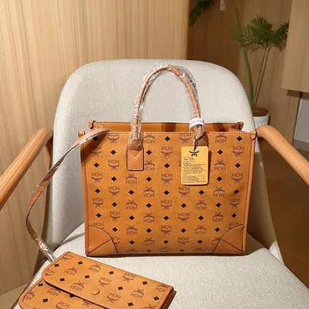 エムシーエム ハンドバッグ