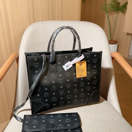 エムシーエム ハンドバッグ