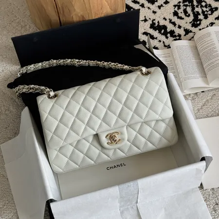 シャネル ショルダーバッグ