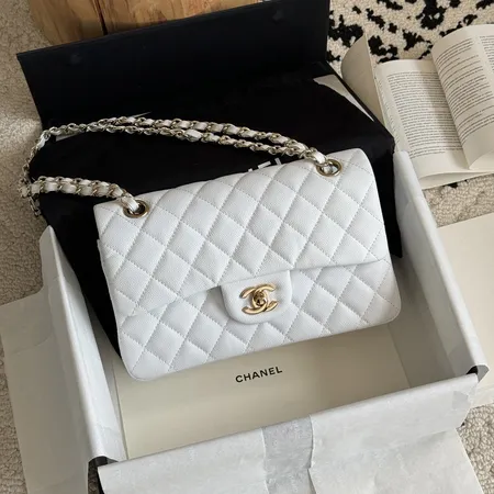 シャネル ショルダーバッグ