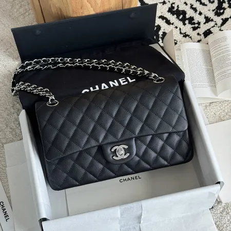 シャネル ショルダーバッグ