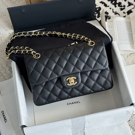 シャネル ショルダーバッグ