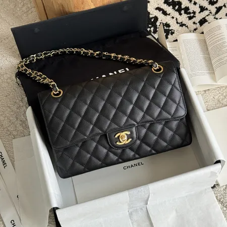 シャネル ショルダーバッグ