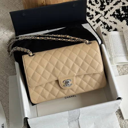 シャネル ショルダーバッグ