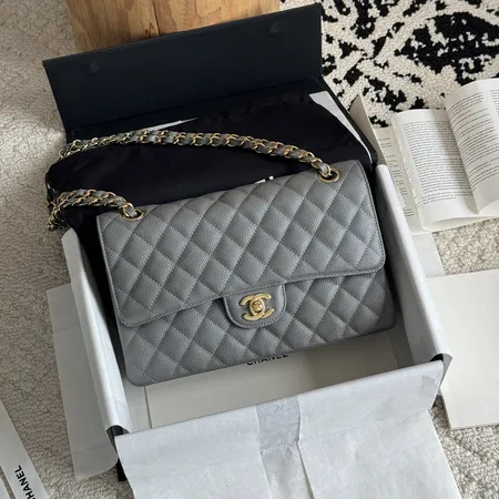シャネル ショルダーバッグ