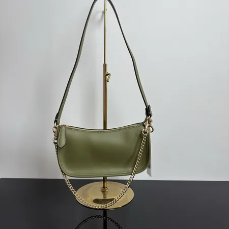 コーチ ハンドバッグ