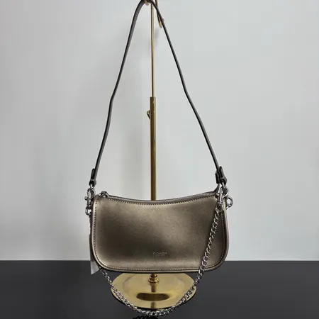 コーチ ハンドバッグ