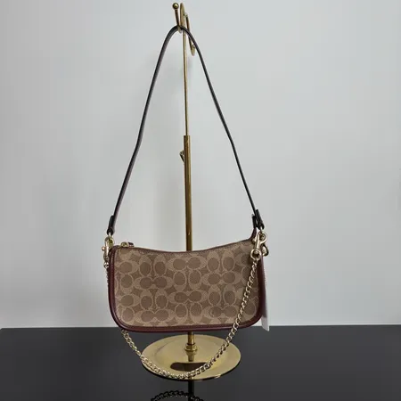 コーチ ハンドバッグ