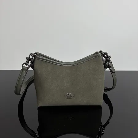 コーチ ハンドバッグ