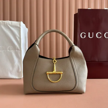 グッチ ハンドバッグ