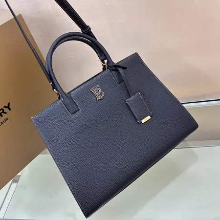 バーバリー ス ハンドバッグ