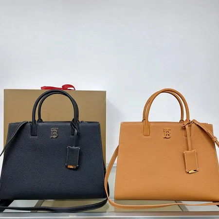 バーバリー ス ハンドバッグ