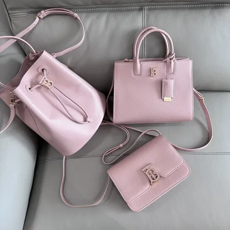 バーバリー ス ハンドバッグ