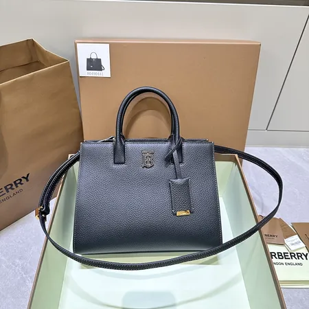 バーバリー ス ハンドバッグ