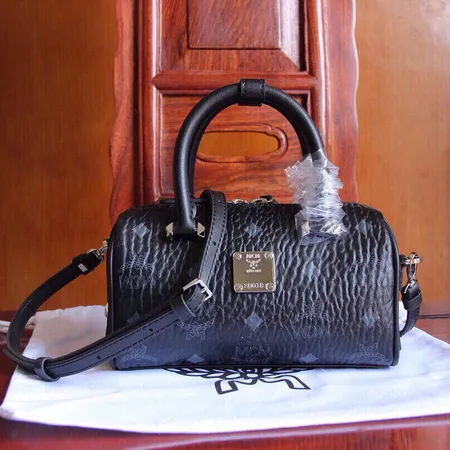 エムシーエム ハンドバッグ