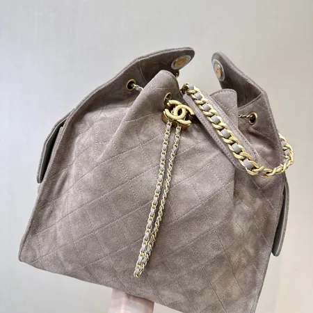 シャネル ハンドバッグ