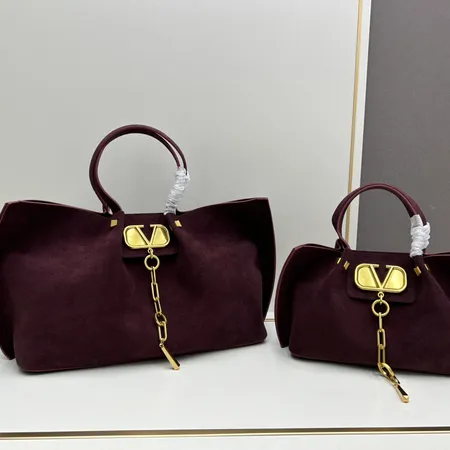 ヴァレンティノ ハンドバッグ