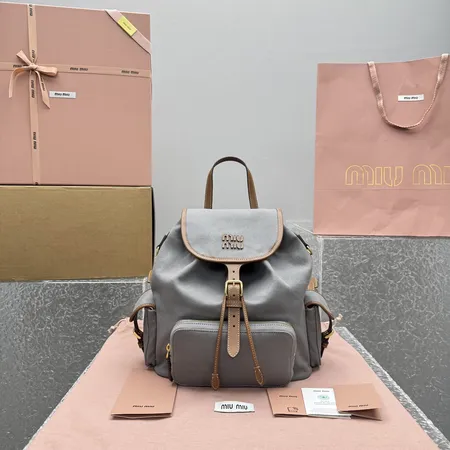 ミュウミュウ リュックサック