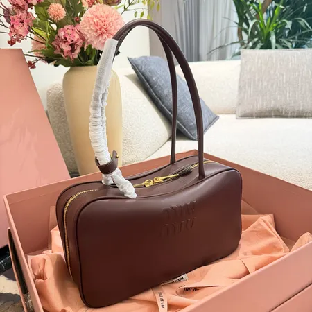 ミュウミュウ ハンドバッグ