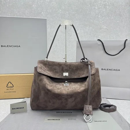 バレンシアガ ハンドバッグ