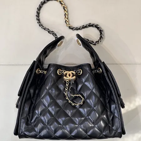 シャネル ハンドバッグ