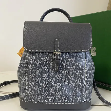 フェンディ リュックサック