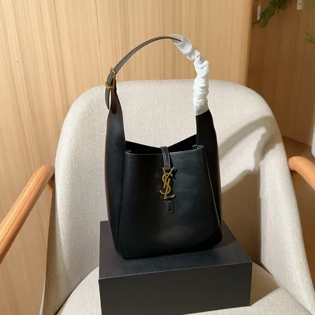 イブサンローラン ハンドバッグ