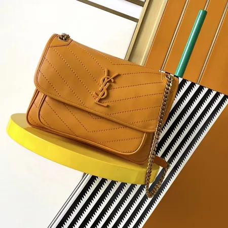 イブサンローラン ショルダーバッグ