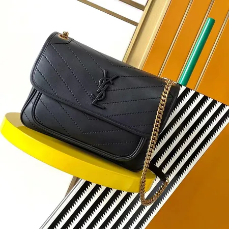 イブサンローラン ショルダーバッグ