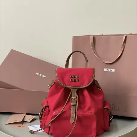 ミュウミュウ リュックサック