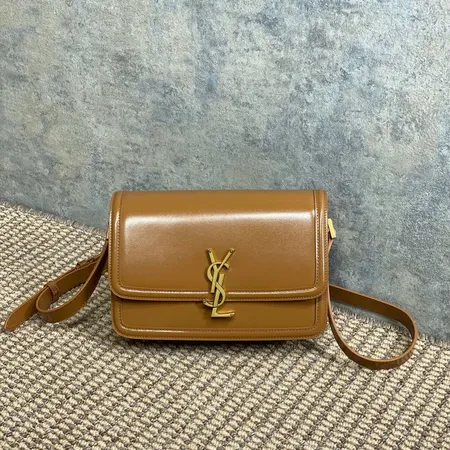 イブサンローラン ショルダーバッグ