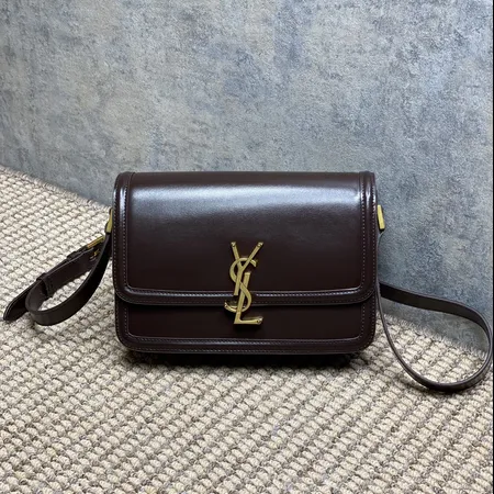 イブサンローラン ショルダーバッグ